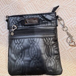 Elegant Black Quilted Crossbody Bag